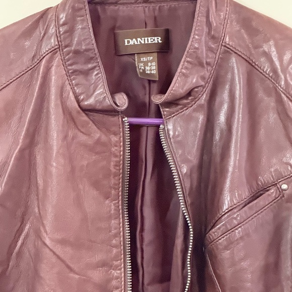 Danier Burgundy Leather Moto Jacket with Stand-Up Collar - Picture 2 of 7